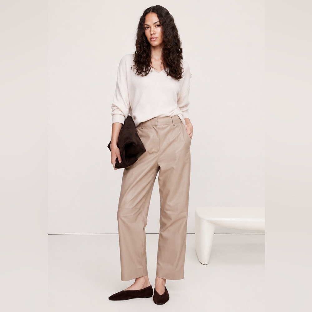 NWT! Banana Republic HIGH-RISE BARREL LEATHER ANKLE PANT - Size 0 petite